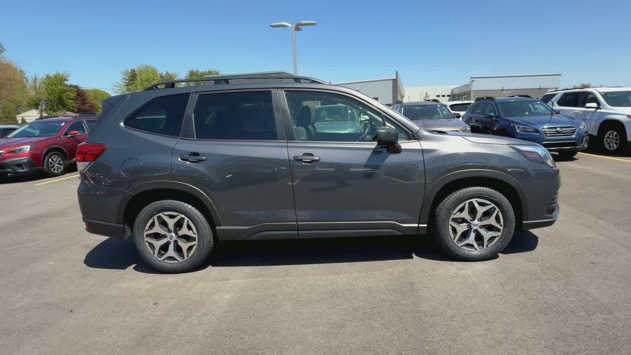 Thumbnail: 2023 Subaru Forester - 8