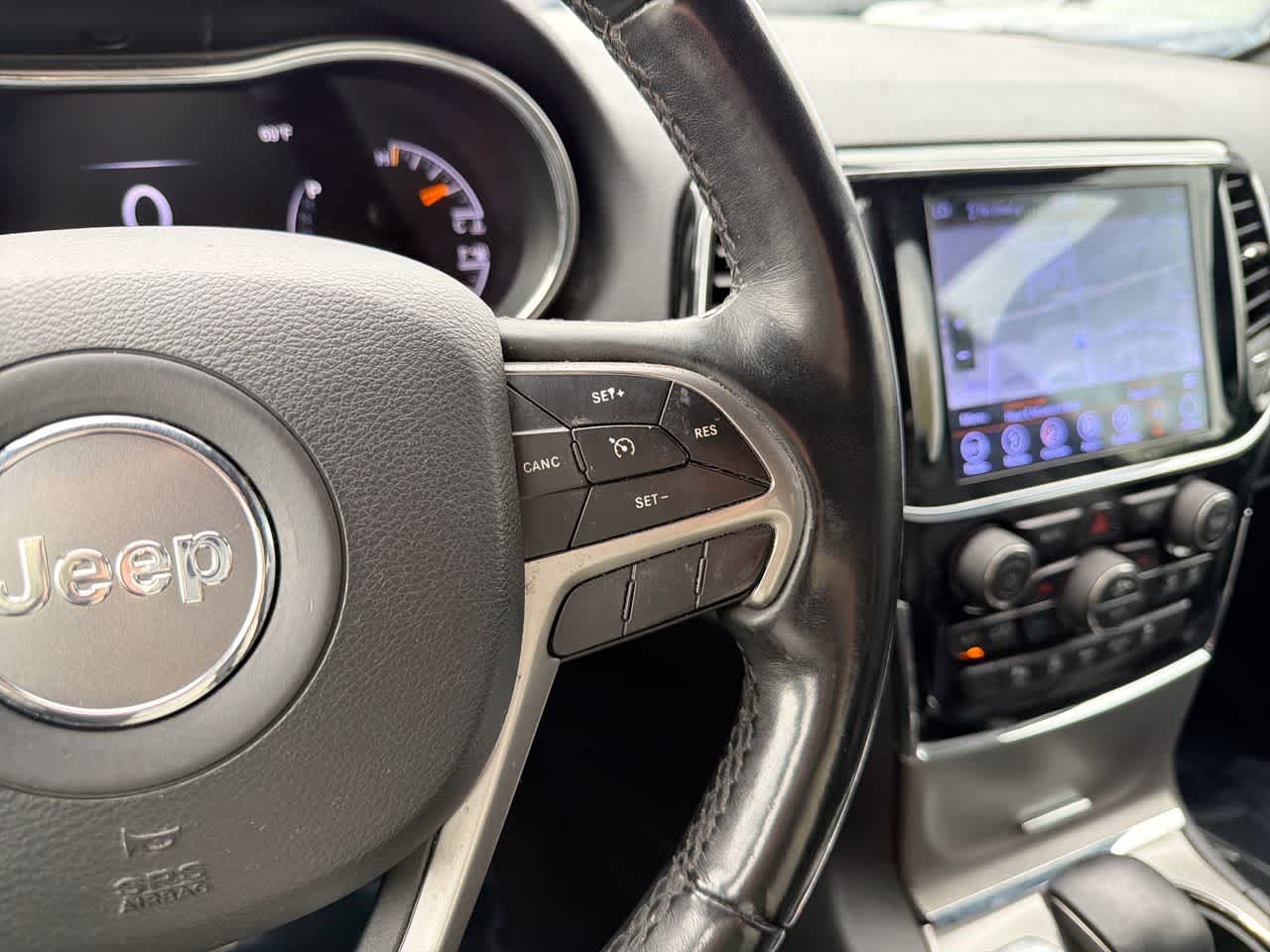 Thumbnail: 2019 Jeep Grand Cherokee - 30