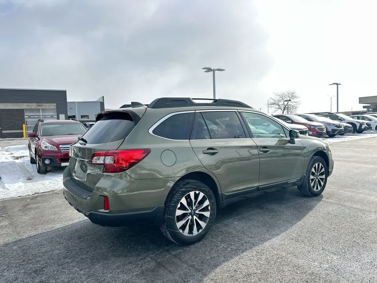 Thumbnail: 2017 Subaru Outback - 13