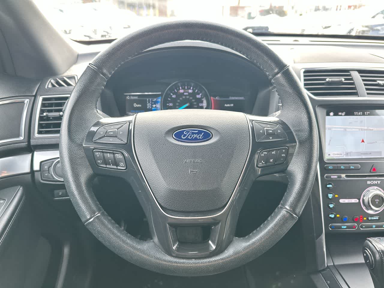 Thumbnail: 2018 Ford Explorer - 29