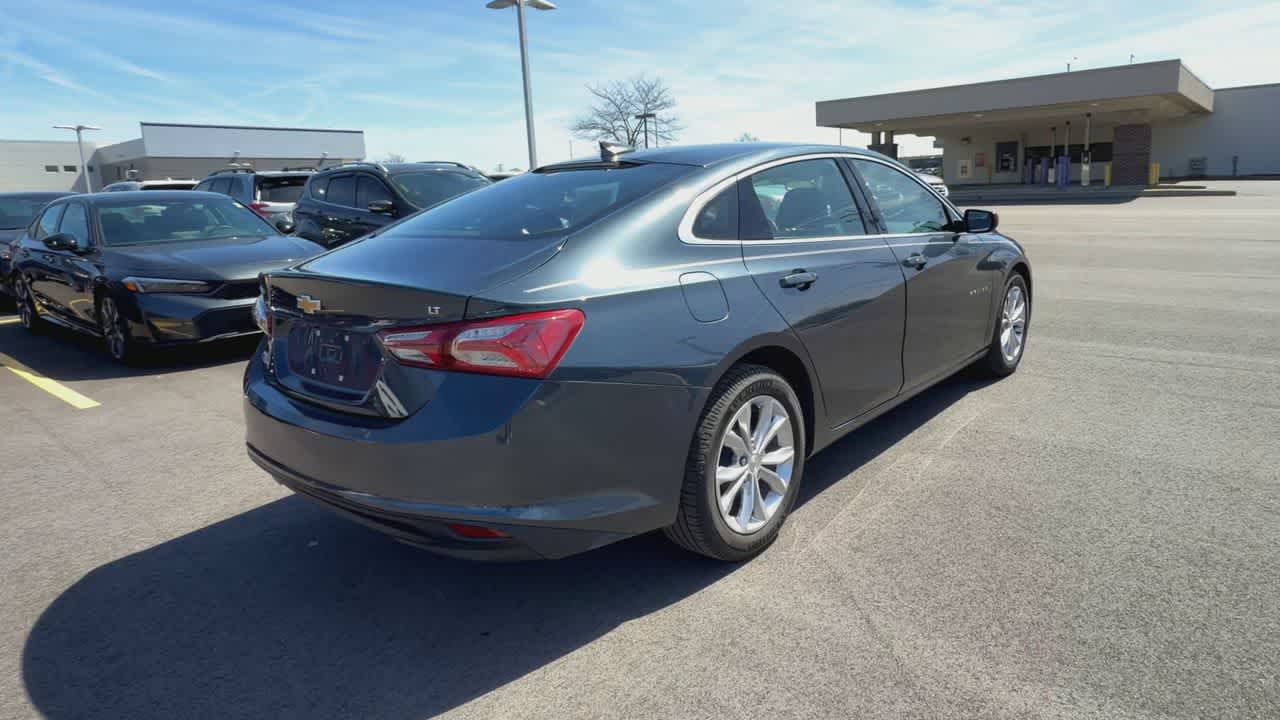 Thumbnail: 2020 Chevrolet Malibu - 8