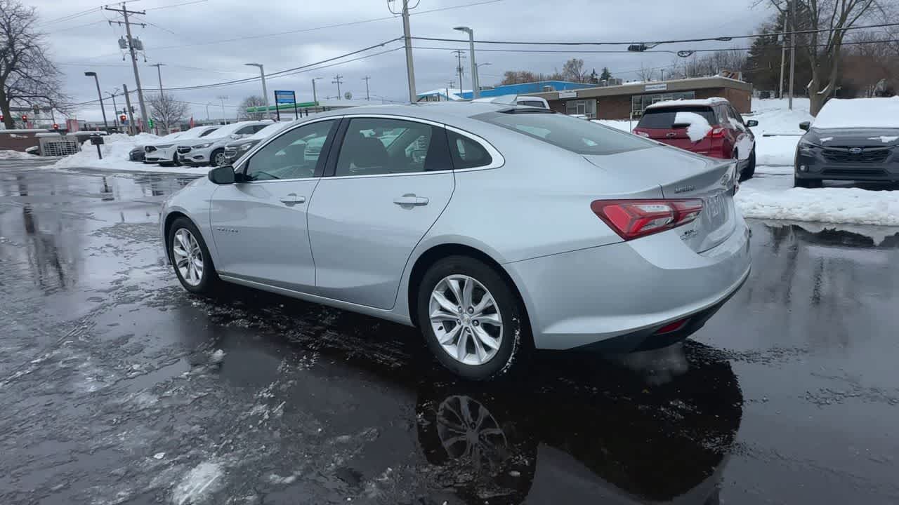 Thumbnail: 2020 Chevrolet Malibu - 6