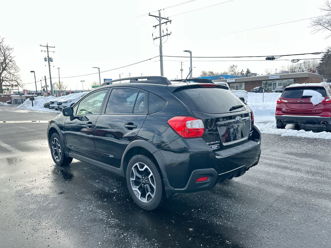 Thumbnail: 2017 Subaru Crosstrek - 11