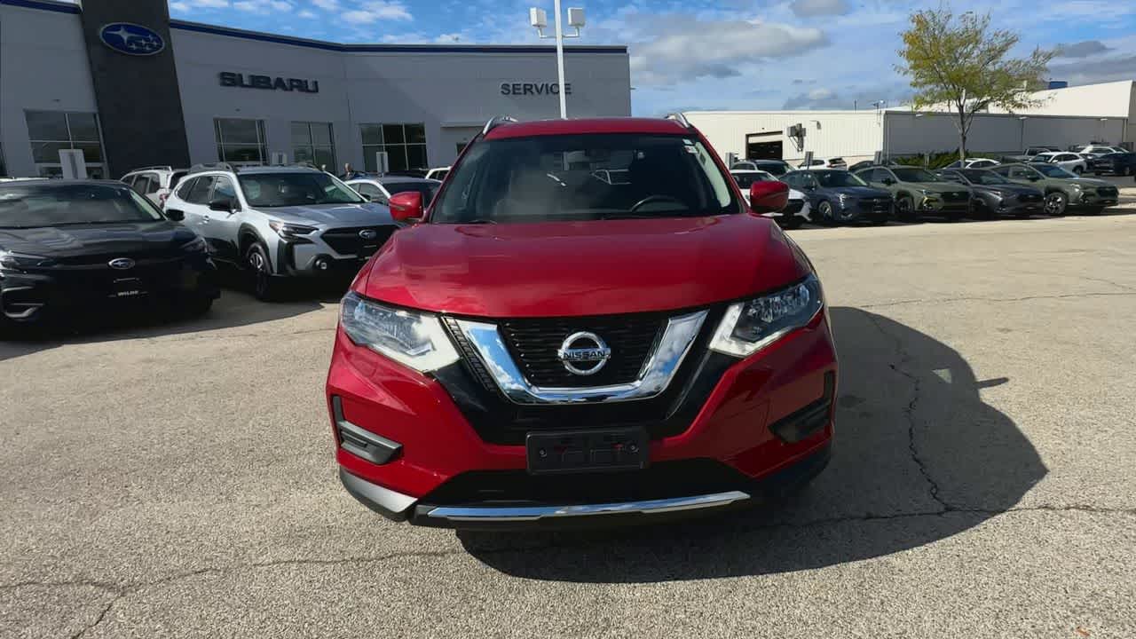 Thumbnail: 2017 Nissan Rogue - 3
