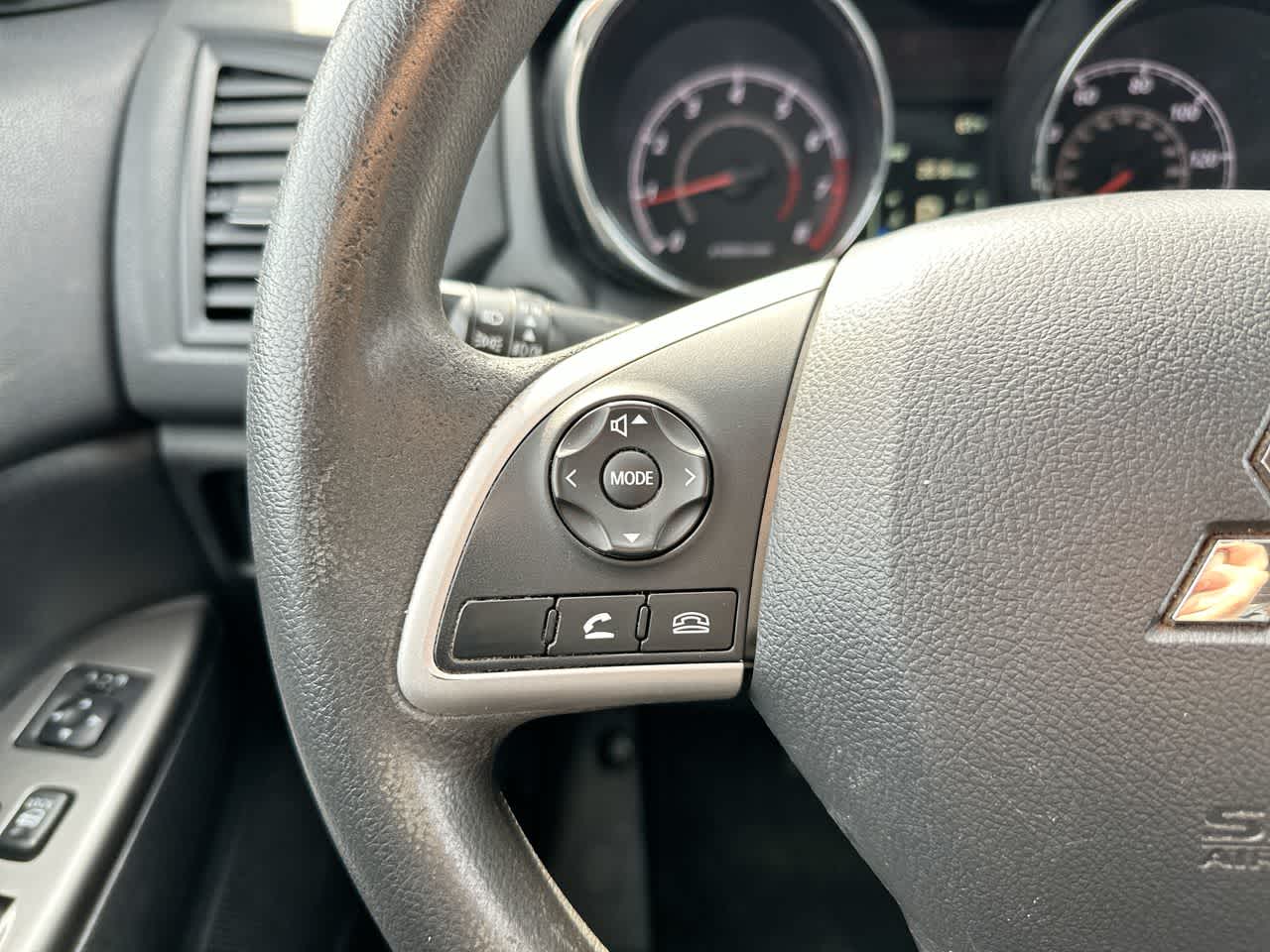 Thumbnail: 2018 Mitsubishi Outlander Sport - 28