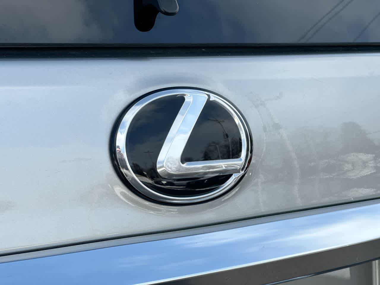 Thumbnail: 2020 Lexus GX - 17