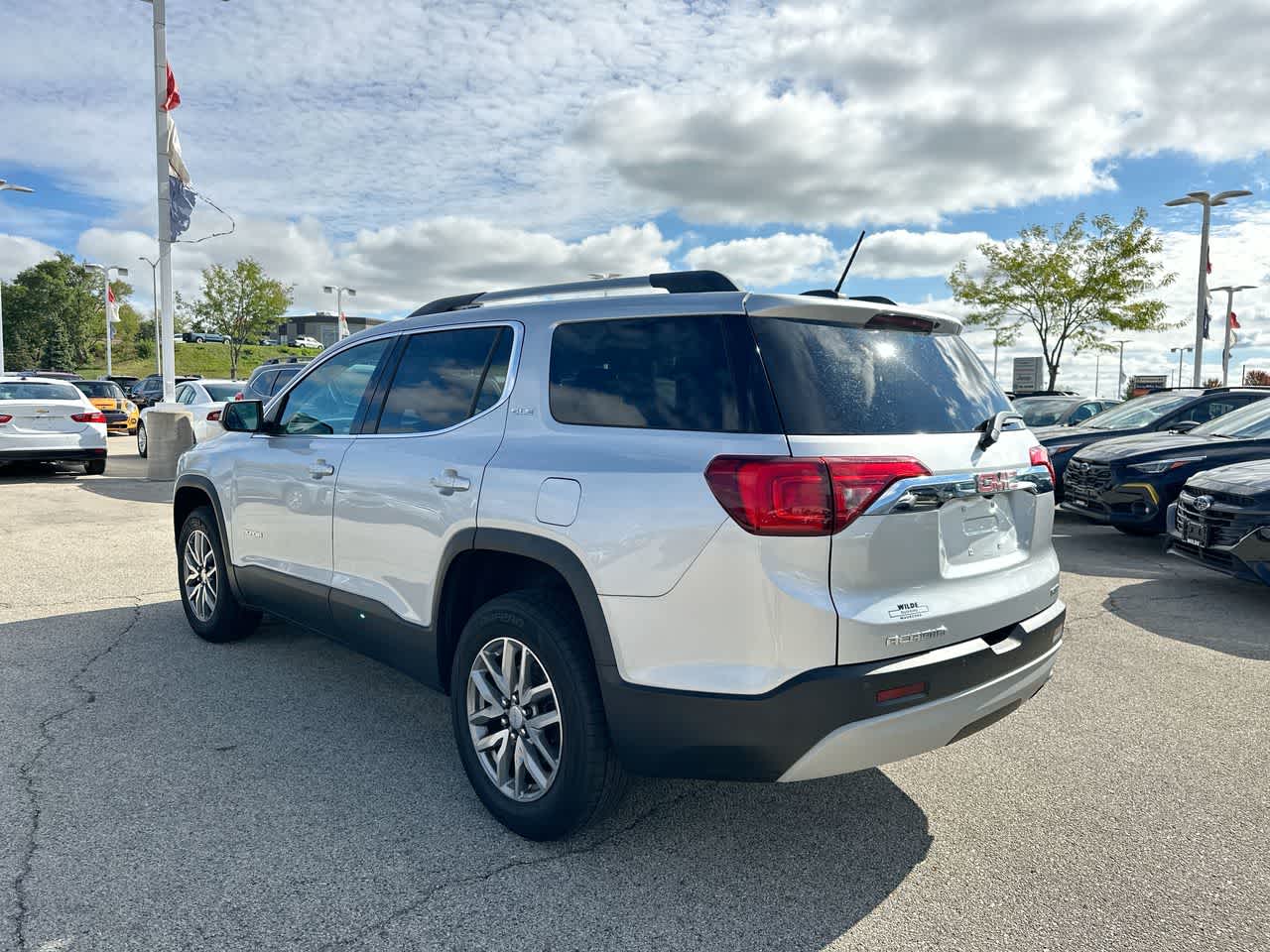 Thumbnail: 2017 GMC Acadia - 11