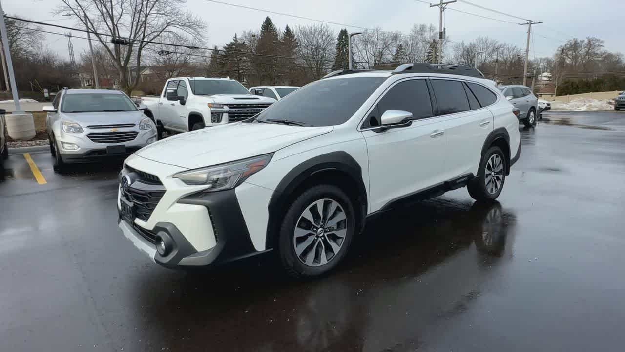 Thumbnail: 2025 Subaru Outback - 4