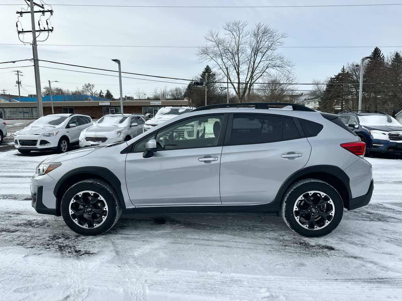 Thumbnail: 2023 Subaru Crosstrek - 10