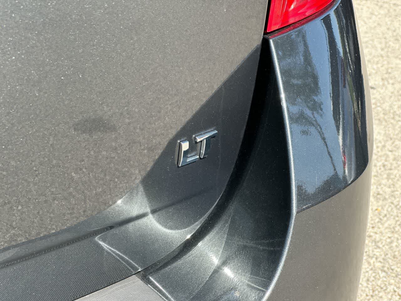 Thumbnail: 2017 Chevrolet Equinox - 18