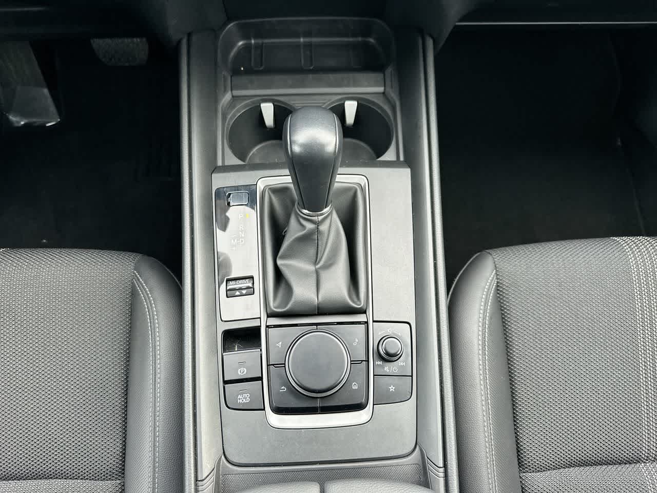 Thumbnail: 2024 Mazda CX-50 - 32