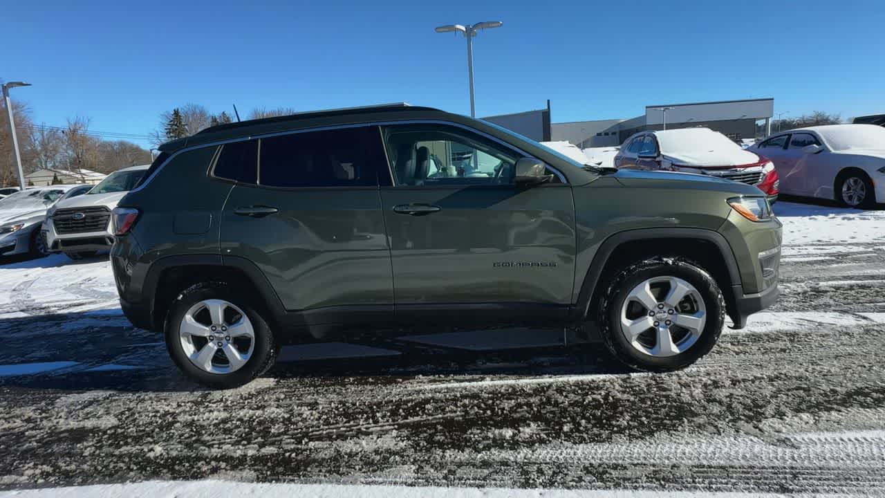 Thumbnail: 2018 Jeep Compass - 9