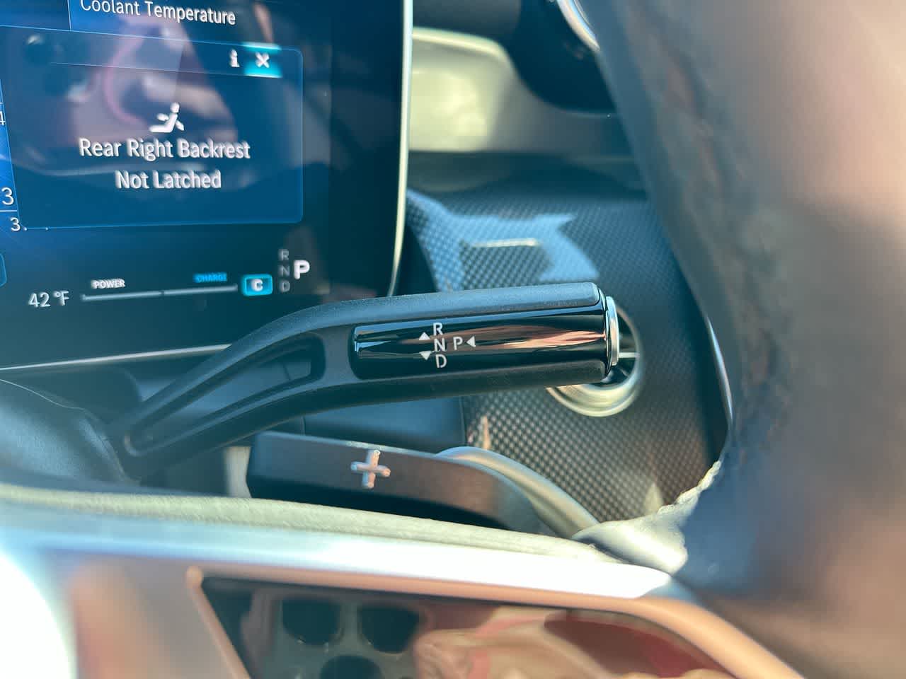 Thumbnail: 2025 Mercedes-Benz GLC - 36