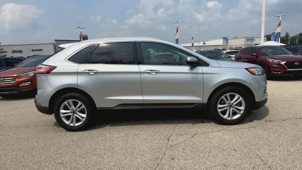 Thumbnail: 2019 Ford Edge - 9