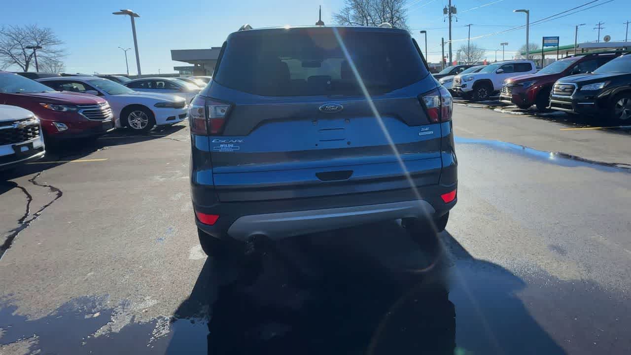 Thumbnail: 2018 Ford Escape - 7