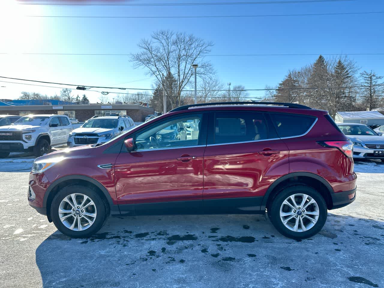 Thumbnail: 2018 Ford Escape - 10