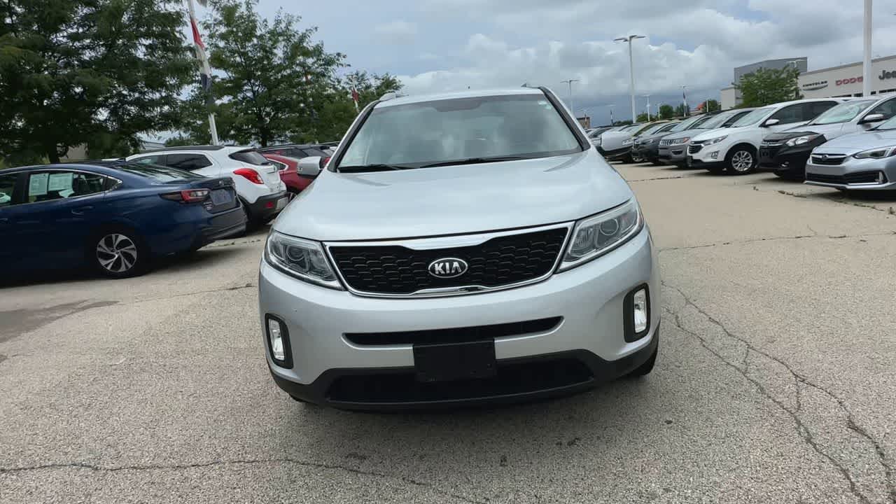 Thumbnail: 2015 Kia Sorento - 3