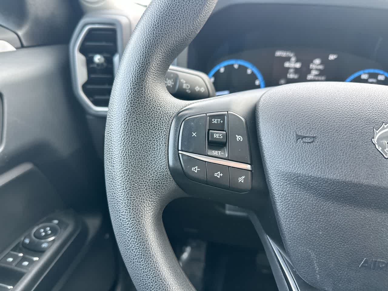 Thumbnail: 2023 Ford Bronco Sport - 28