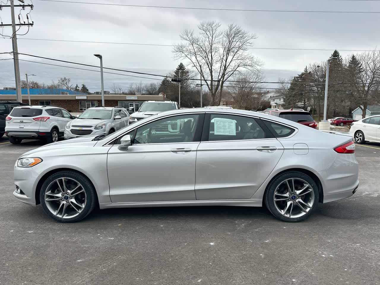 Thumbnail: 2016 Ford Fusion - 10