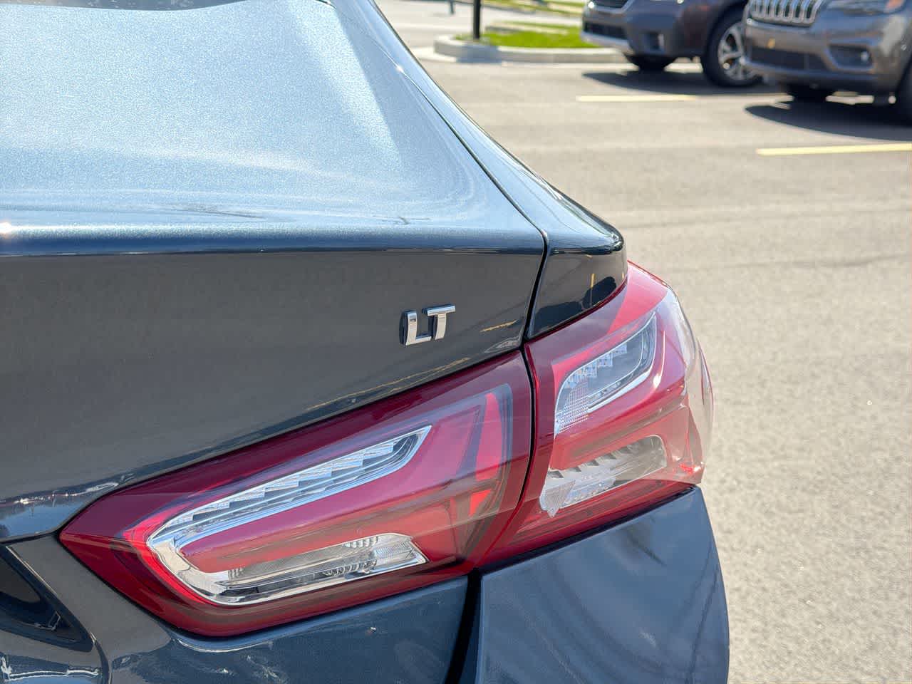 Thumbnail: 2020 Chevrolet Malibu - 18