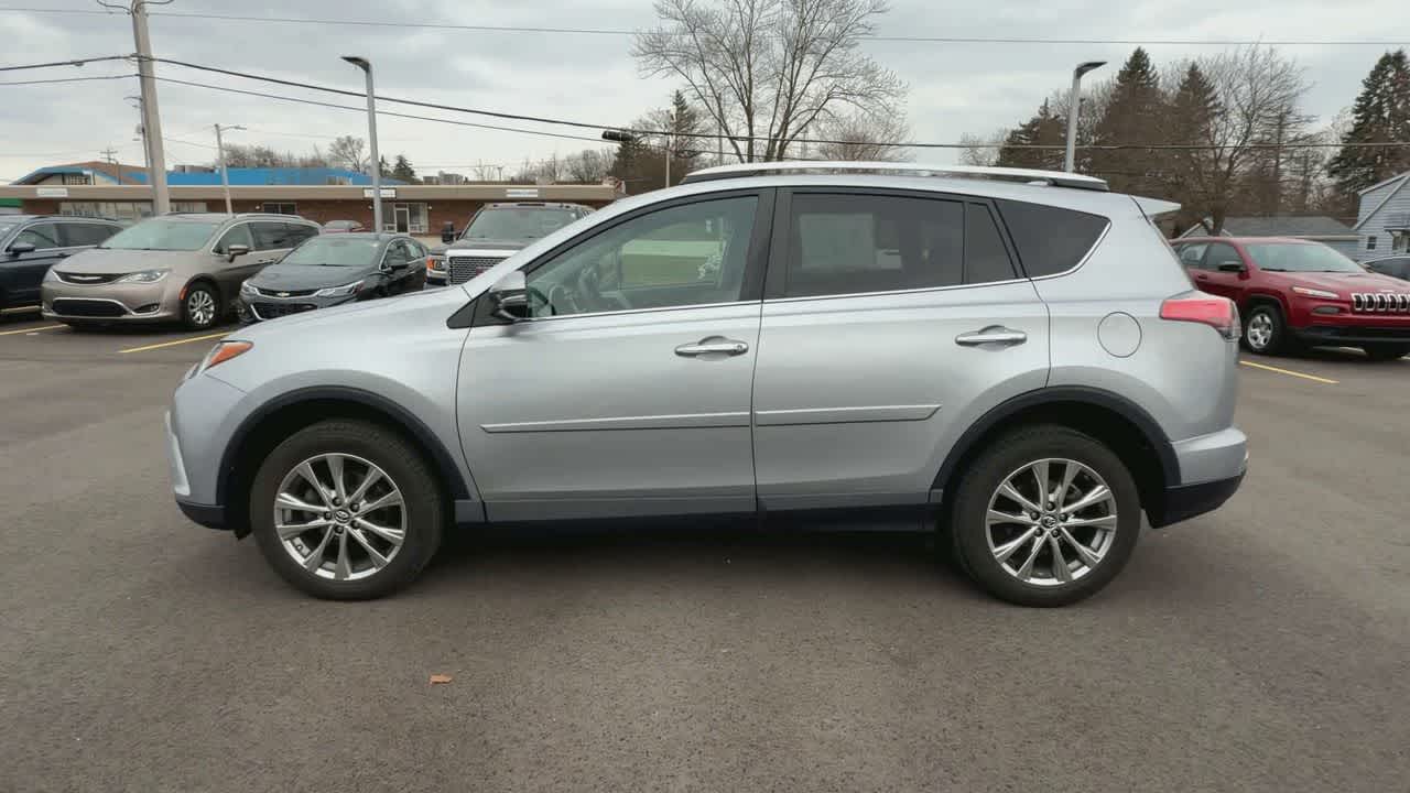 Thumbnail: 2016 Toyota RAV4 - 5