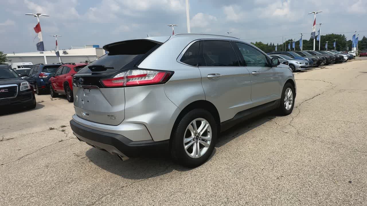 Thumbnail: 2019 Ford Edge - 8