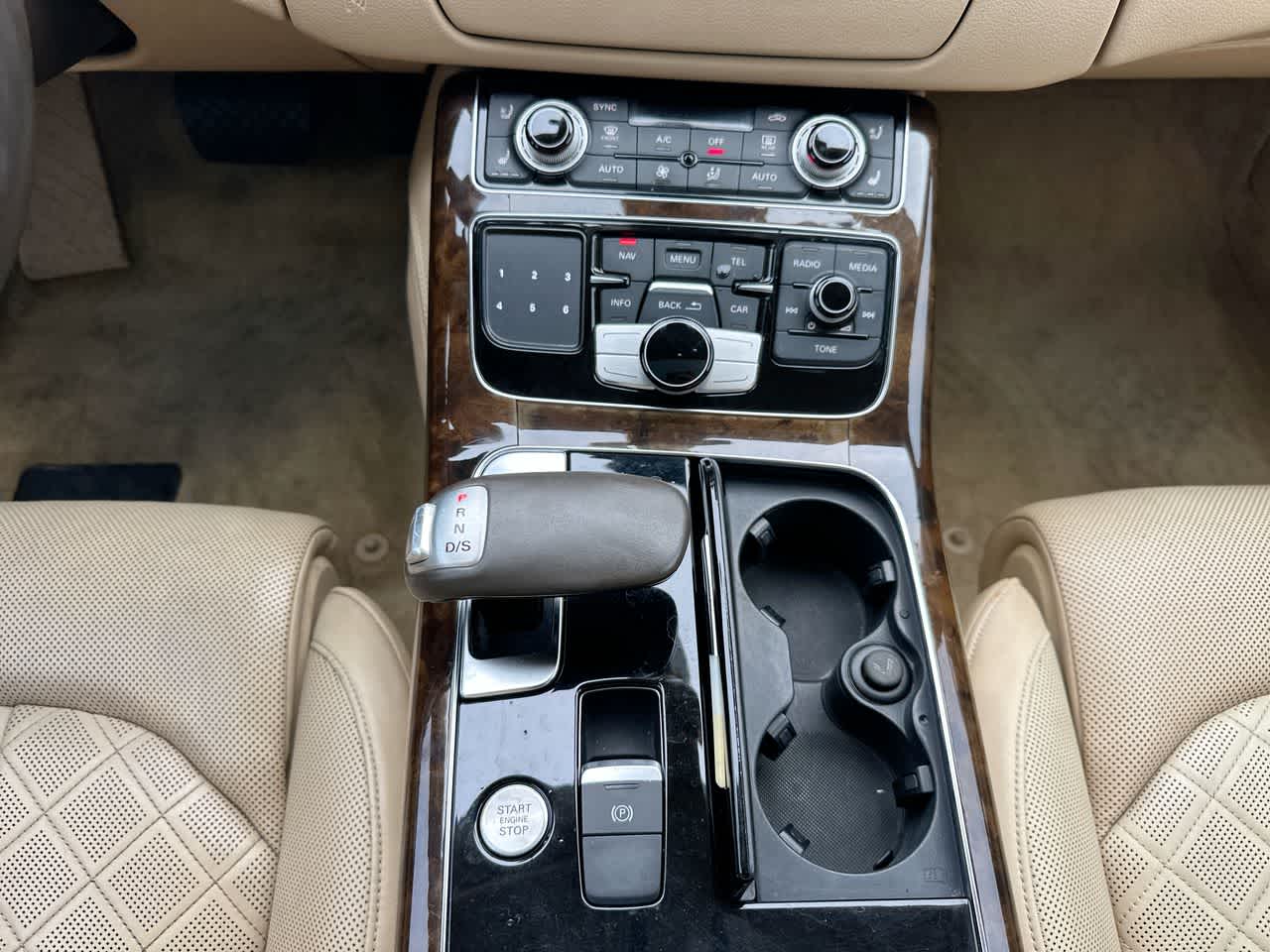 Thumbnail: 2015 Audi A8 - 34