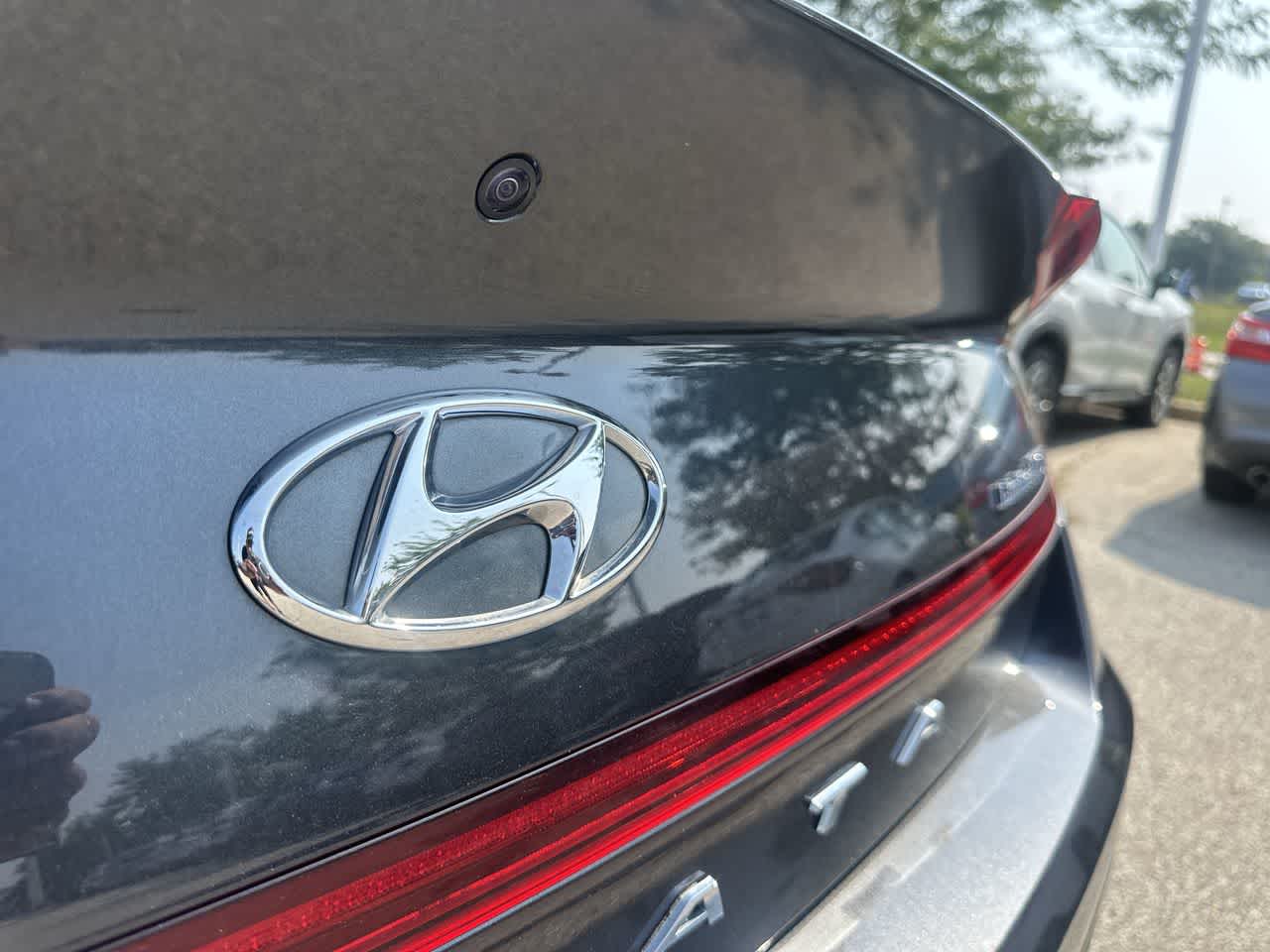Thumbnail: 2020 Hyundai Sonata - 18