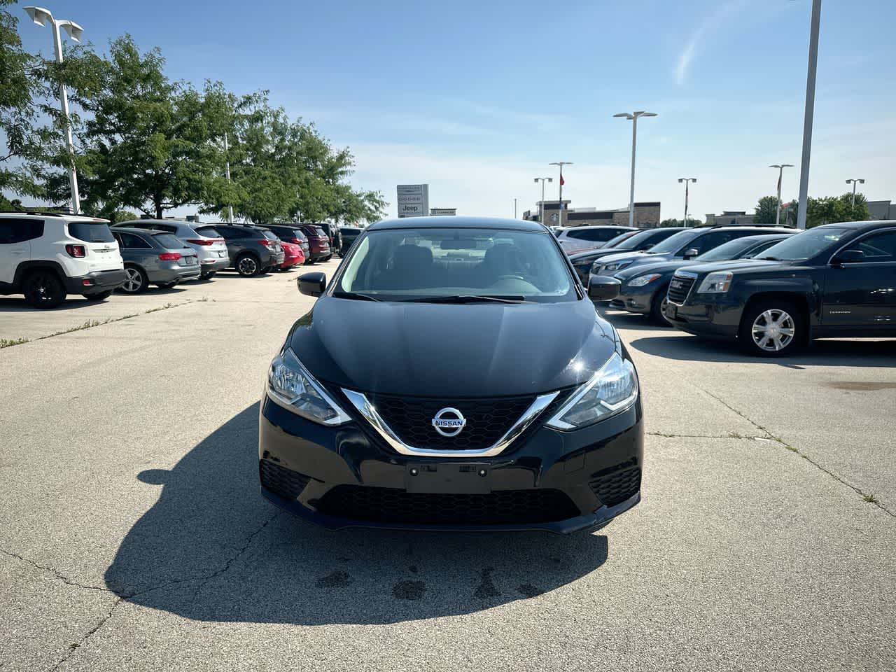 Thumbnail: 2017 Nissan Sentra - 16