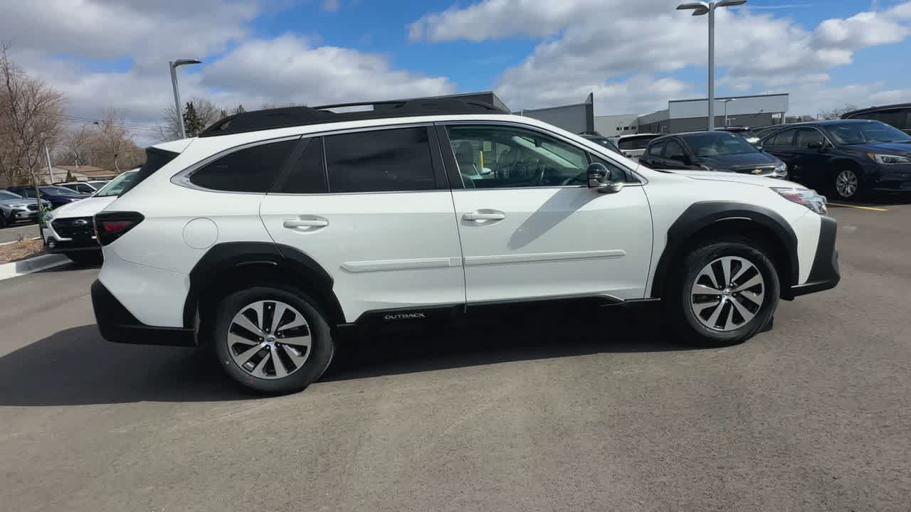 Thumbnail: 2023 Subaru Outback - 9