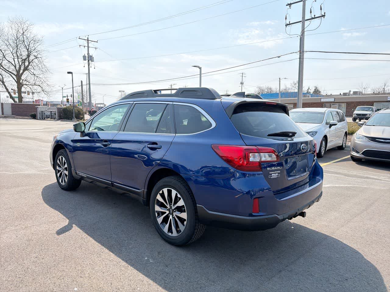 Thumbnail: 2017 Subaru Outback - 12