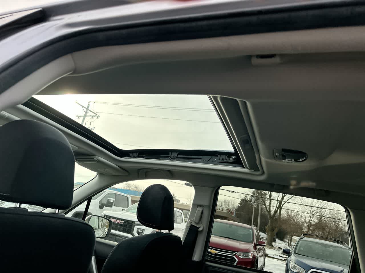 Thumbnail: 2017 Subaru Forester - 24