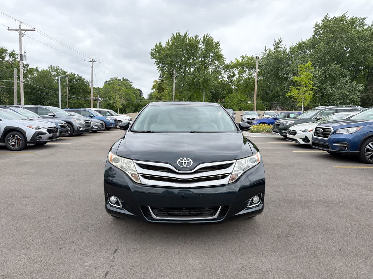 Thumbnail: 2014 Toyota Venza - 16