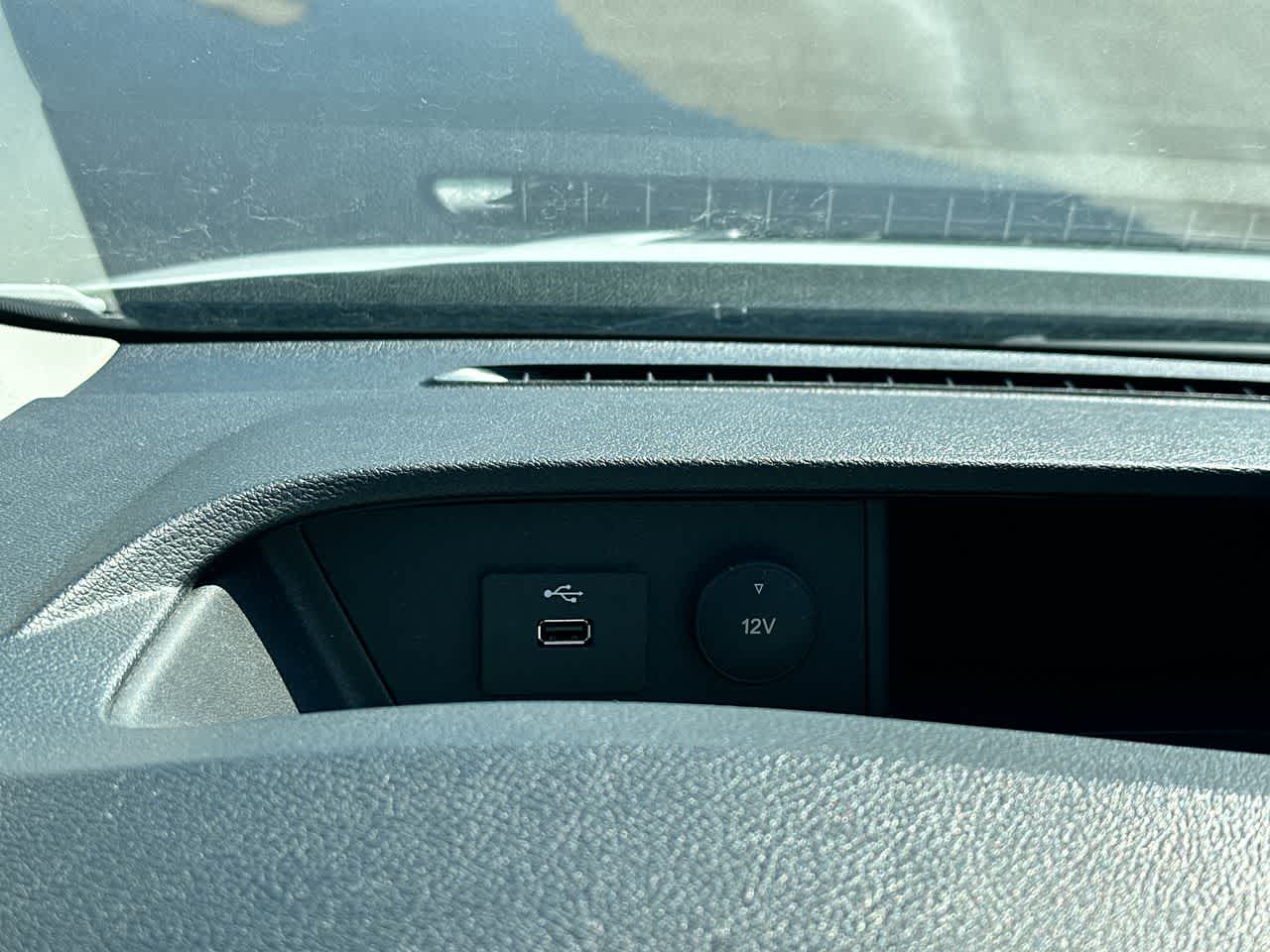 Thumbnail: 2024 Ford Transit Series - 32