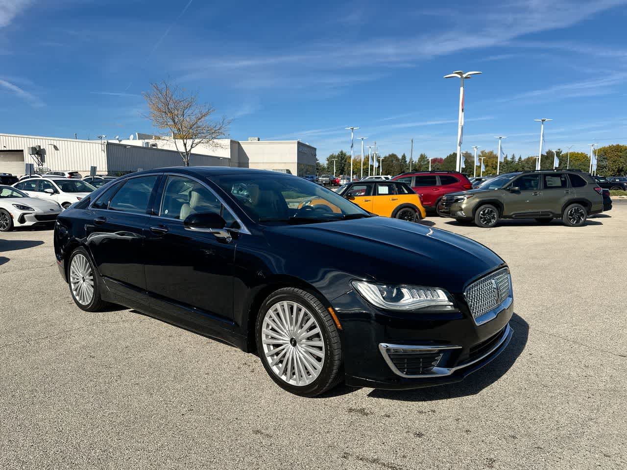 Thumbnail: 2017 Lincoln MKZ - 15