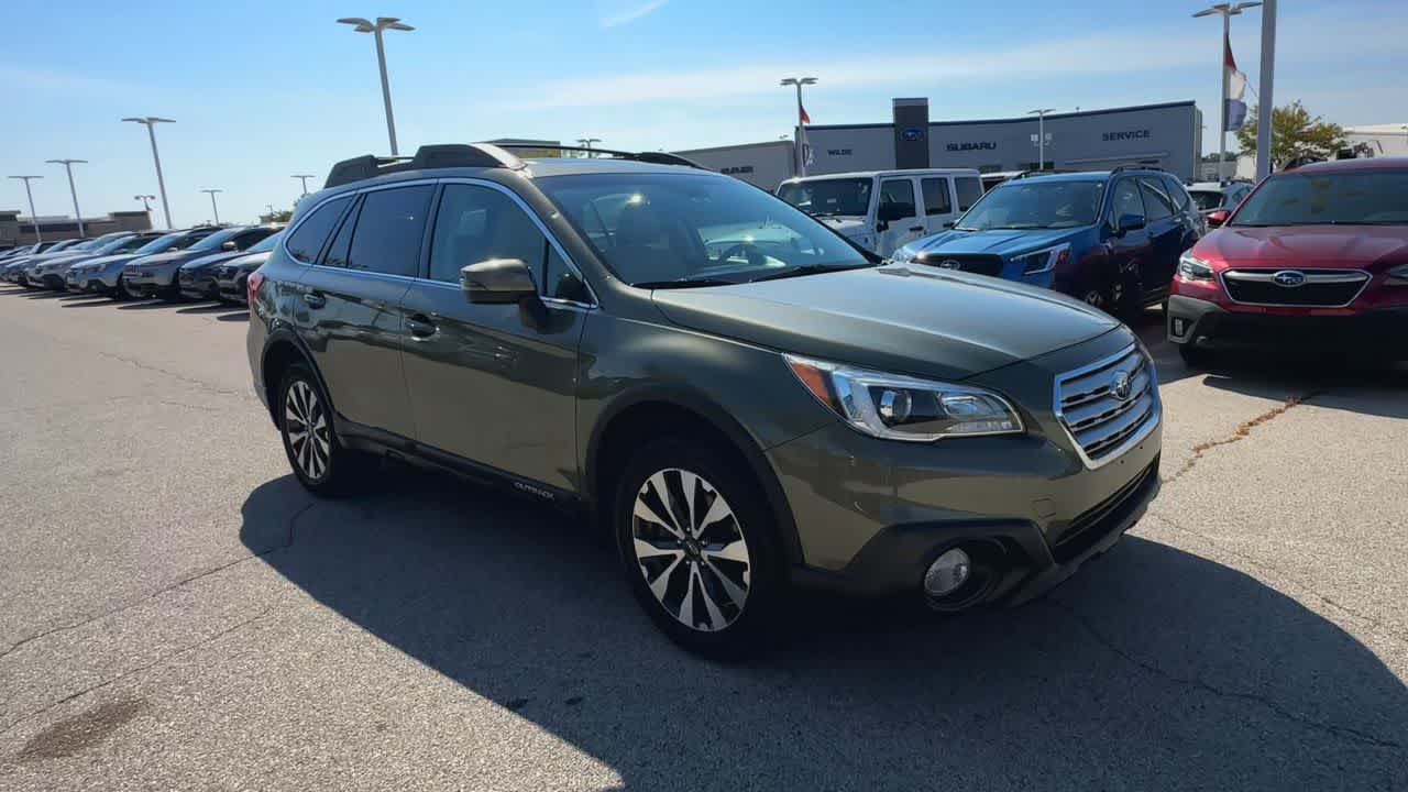 2016 Subaru Outback 3.6R Limited photo 2