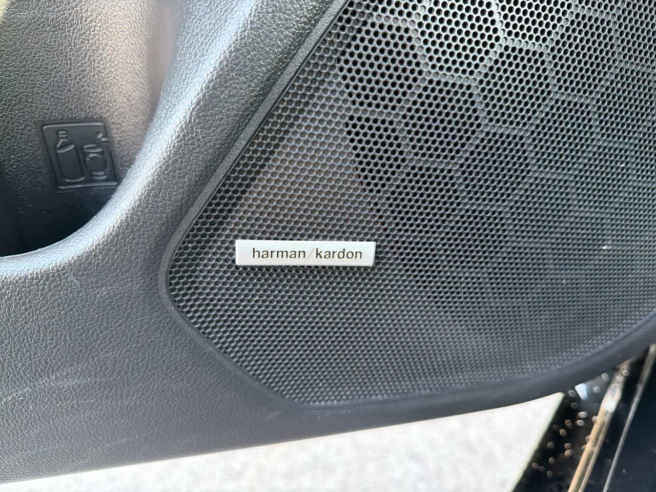 Thumbnail: 2016 Subaru Legacy - 32