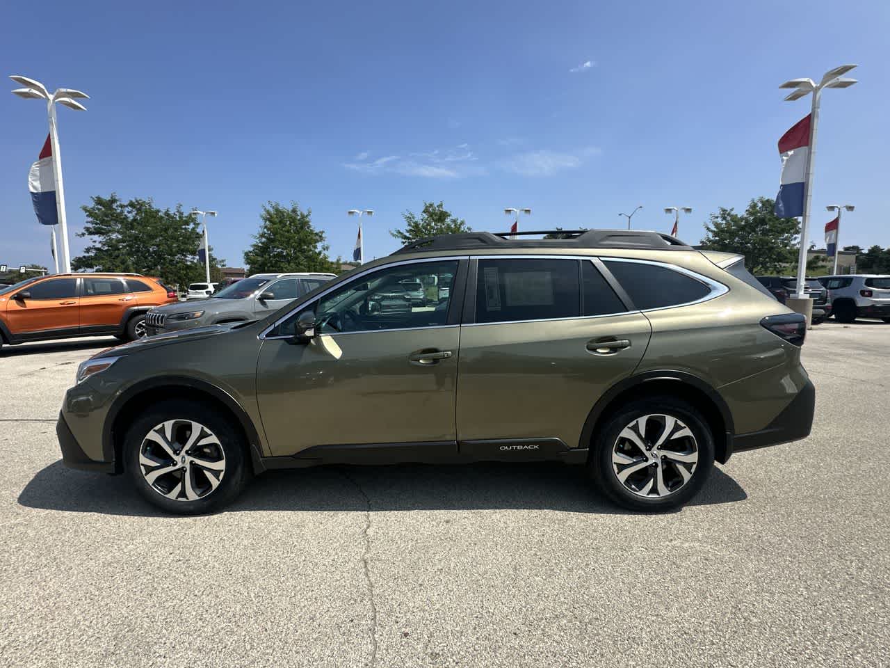 Used 2021 Subaru Outback Limited with VIN 4S4BTANC2M3139104 for sale in Waukesha, WI