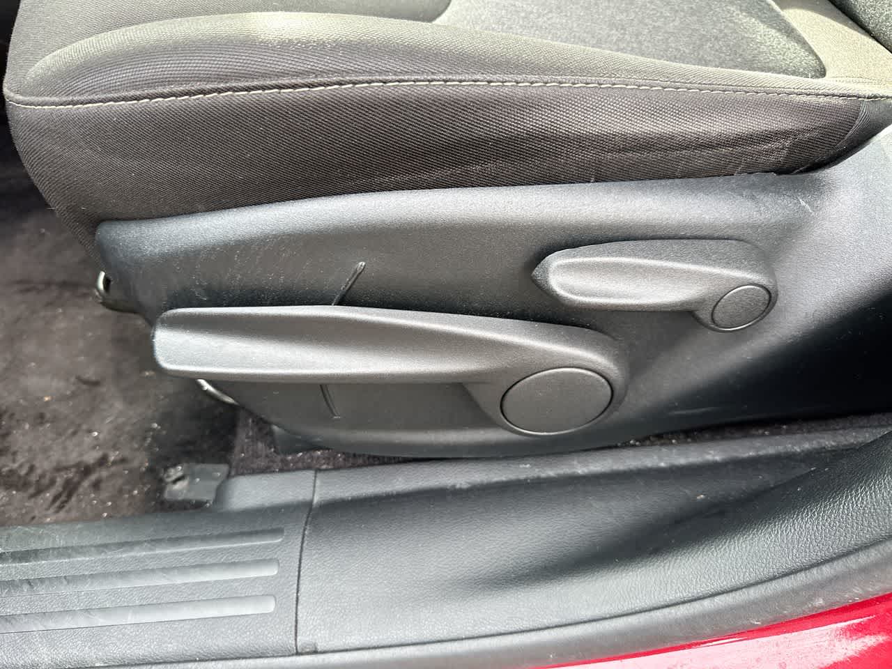 Thumbnail: 2017 Jeep Cherokee - 22