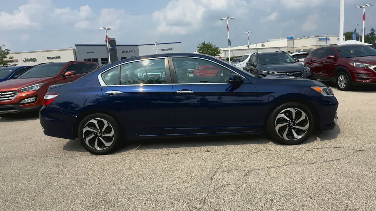 Thumbnail: 2016 Honda Accord - 9