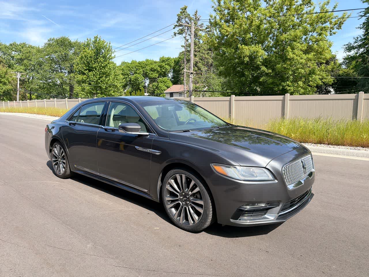 Thumbnail: 2017 Lincoln Continental - 15