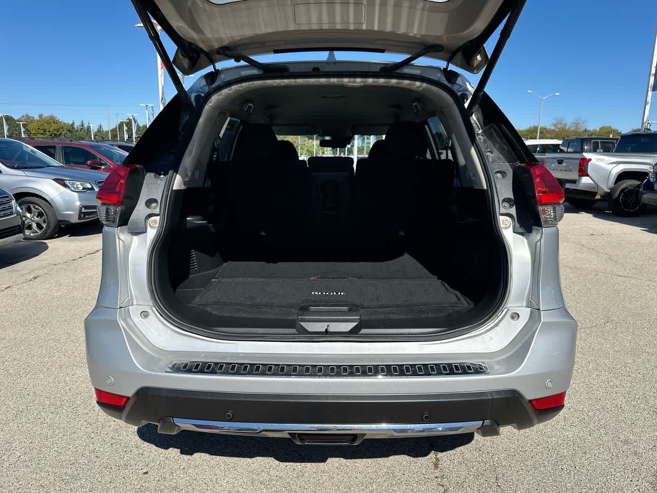 Thumbnail: 2019 Nissan Rogue - 35