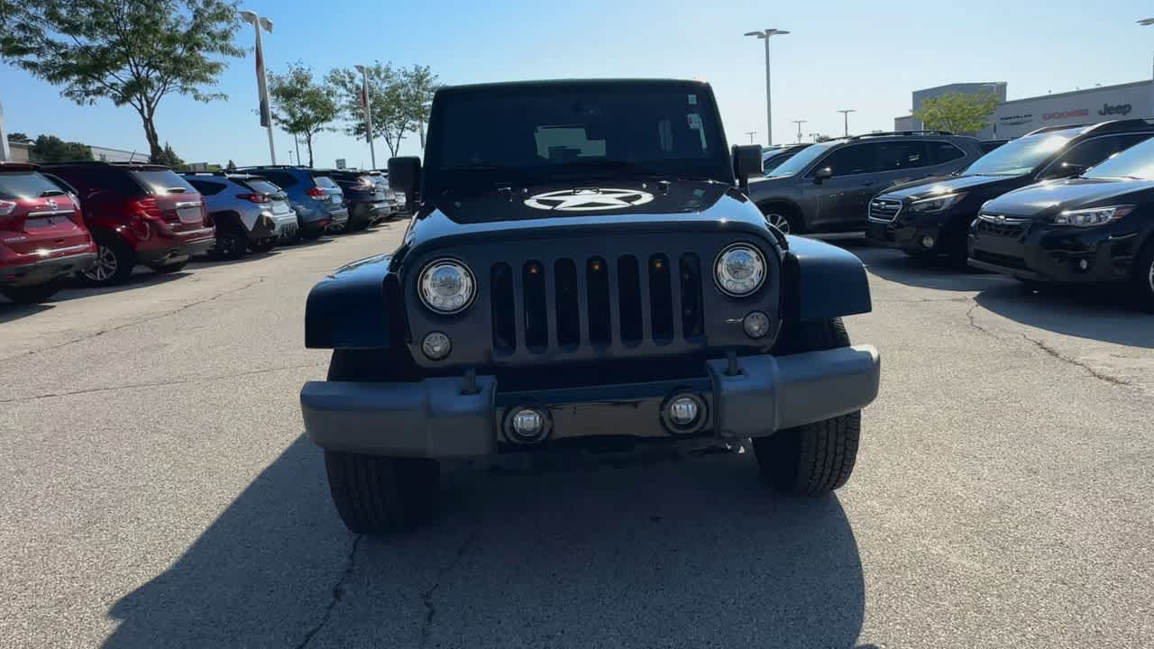 2017 Jeep Wrangler Unlimited Sahara photo 3