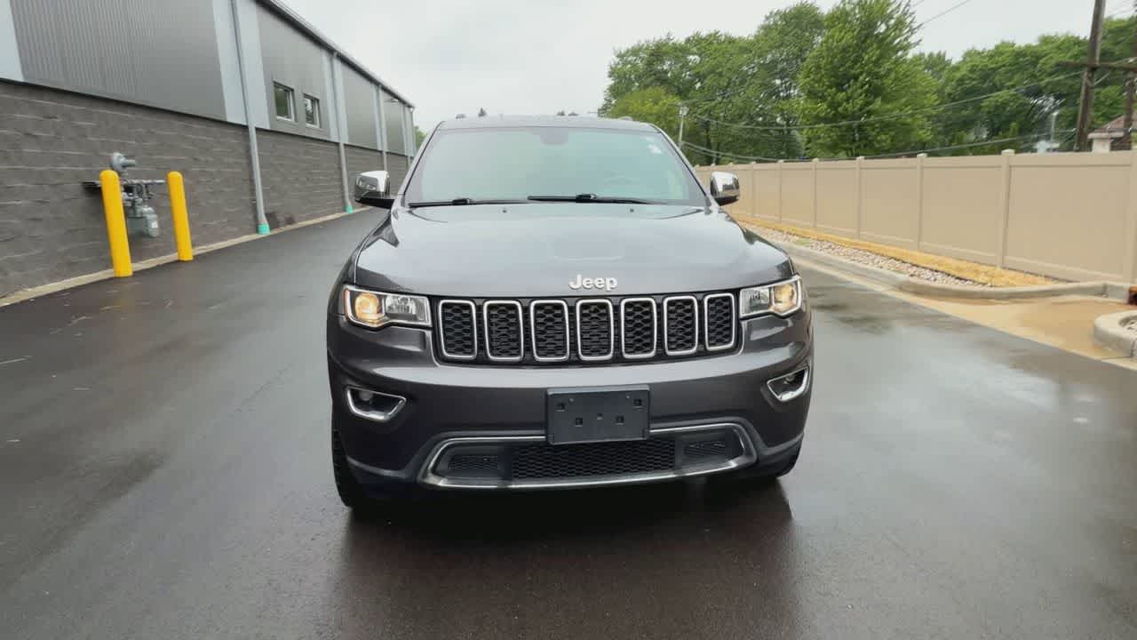 Thumbnail: 2018 Jeep Grand Cherokee - 3