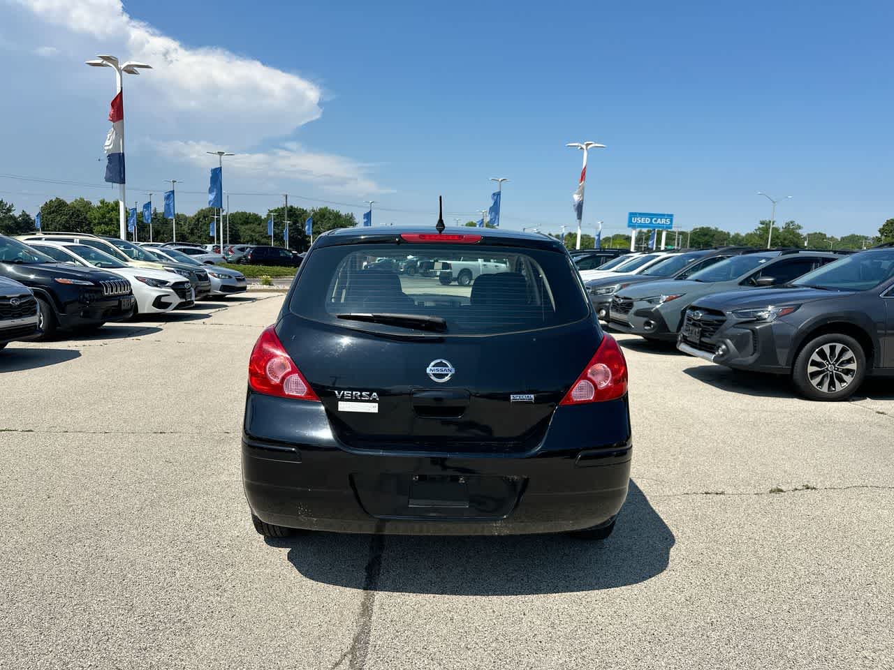Thumbnail: 2012 Nissan Versa - 12