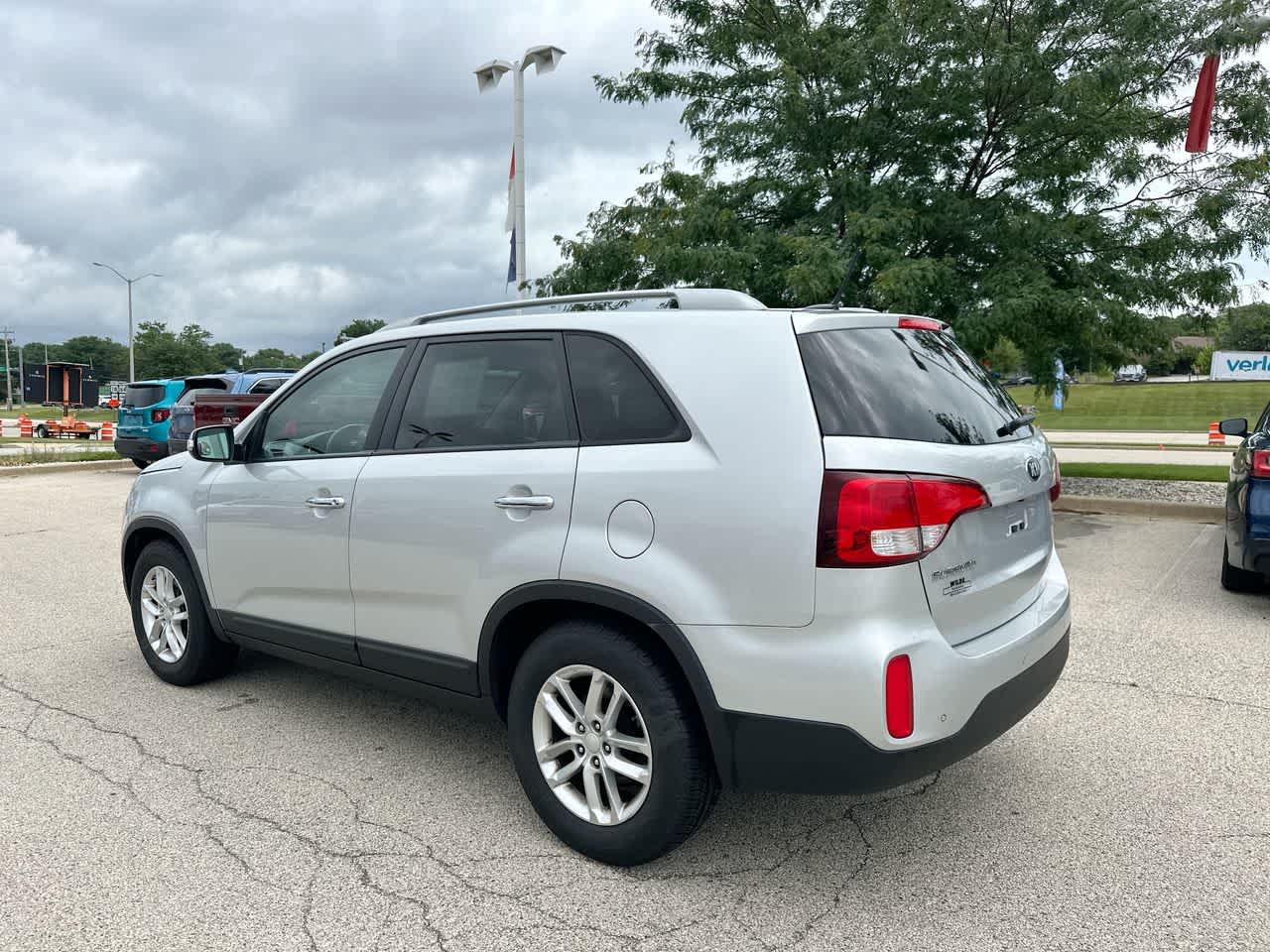 Thumbnail: 2015 Kia Sorento - 11