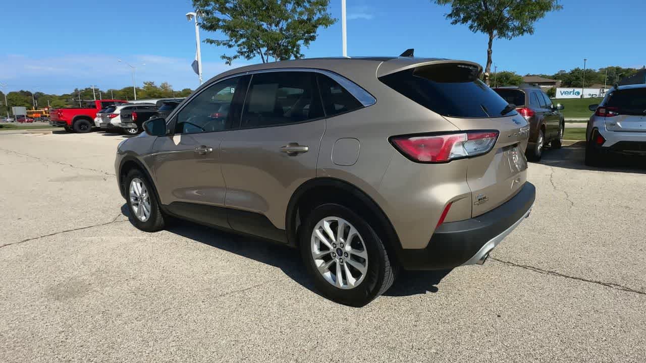 Thumbnail: 2020 Ford Escape - 6