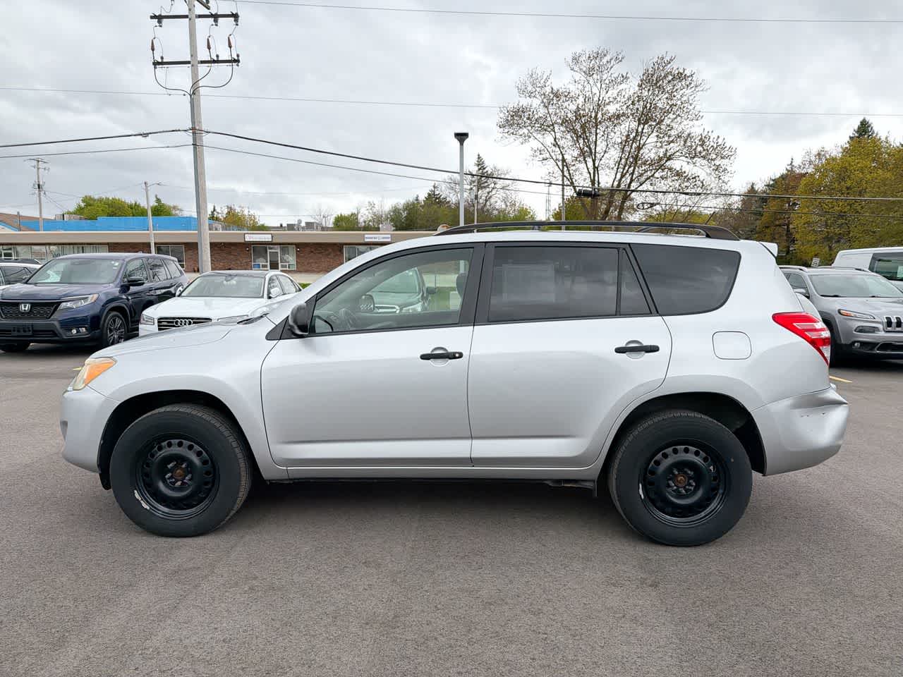 Thumbnail: 2009 Toyota RAV4 - 10
