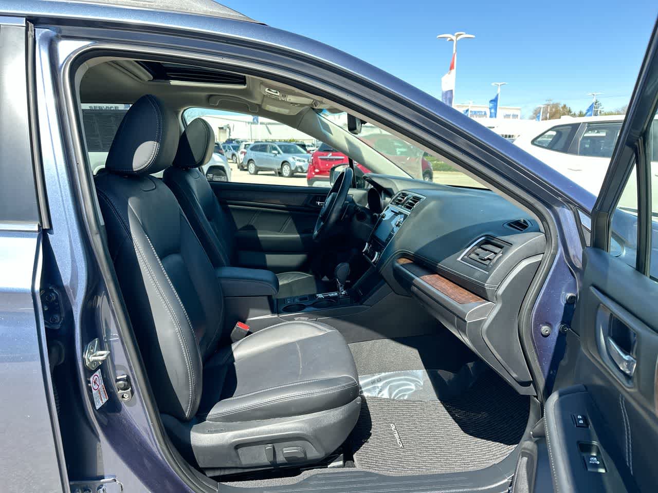 2018 Subaru Outback Limited 27