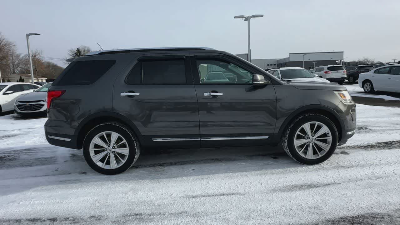 Thumbnail: 2018 Ford Explorer - 9